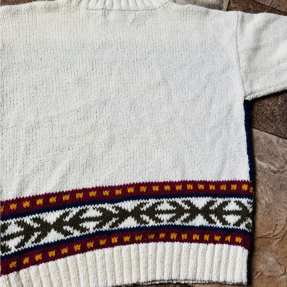 Cozy BayClub Patterned Sweater - Picture 6 of 7